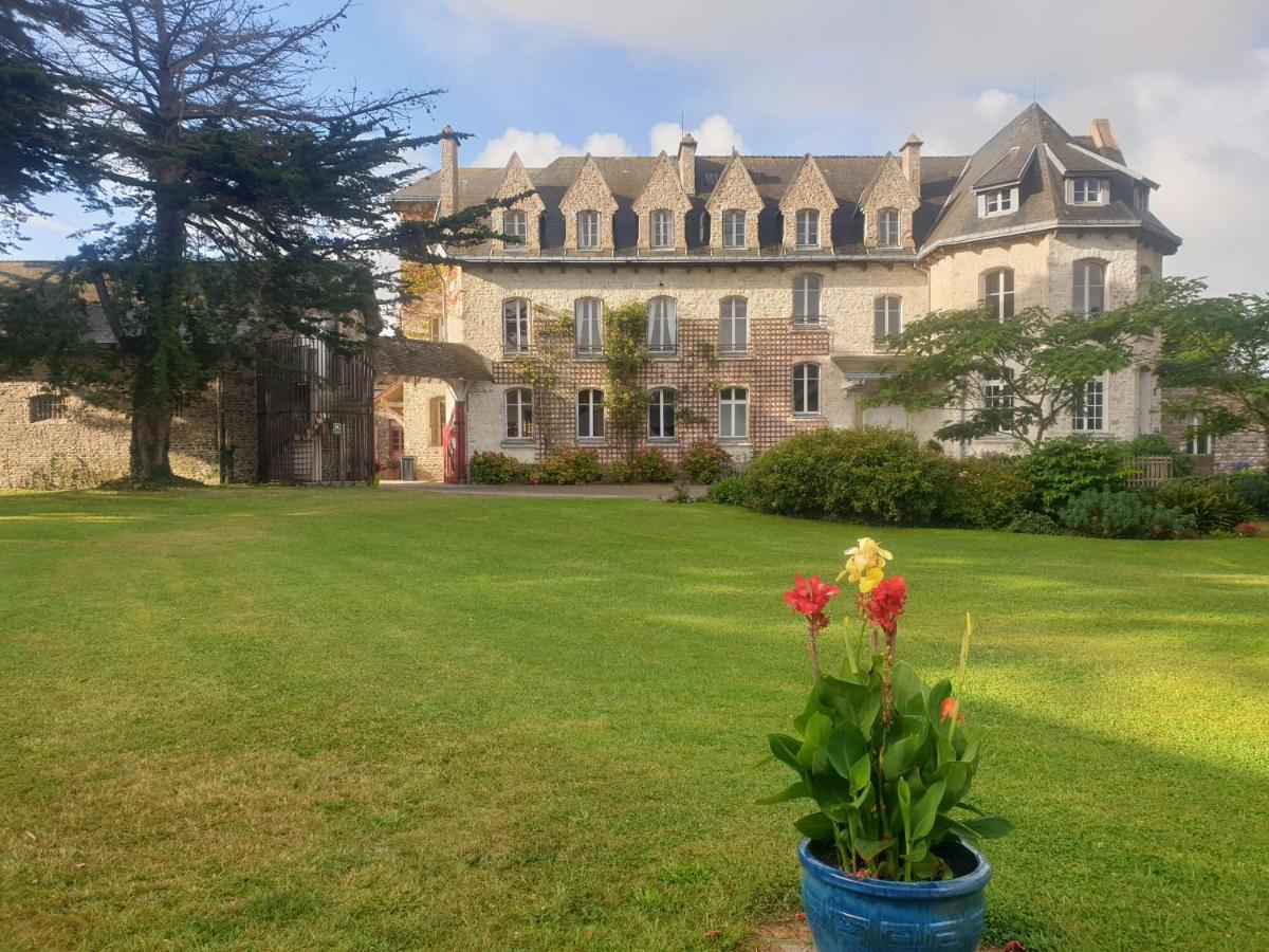 Chateau De Surville Surville  Dış mekan fotoğraf
